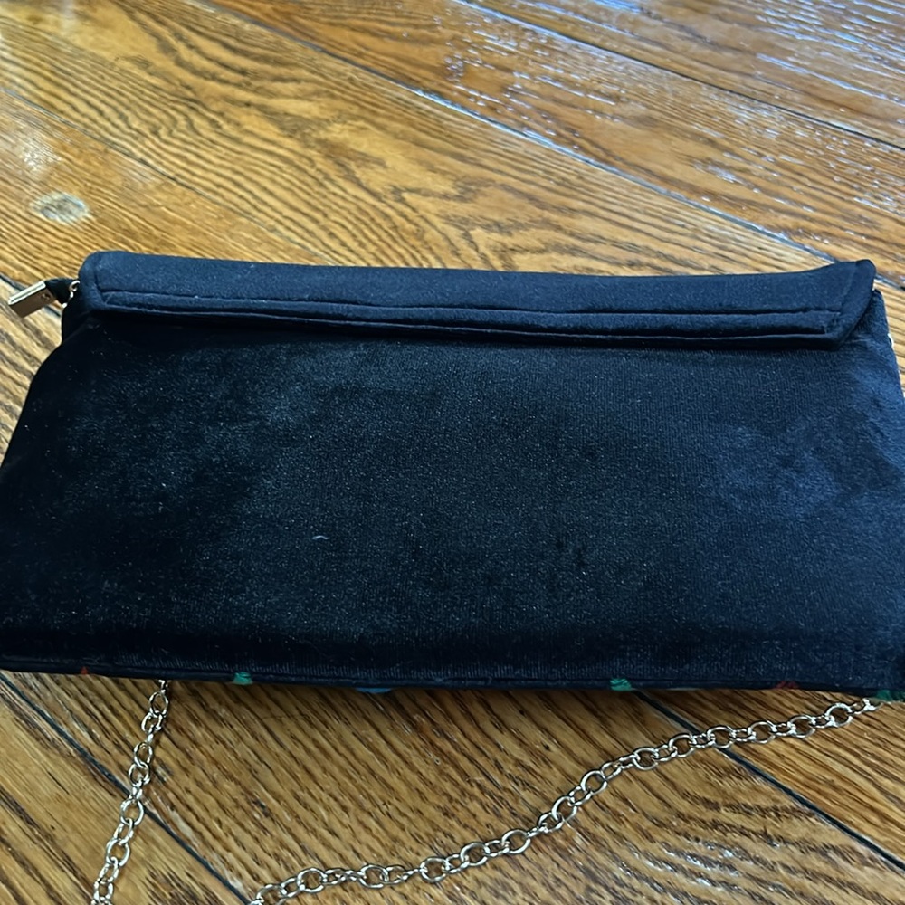 Black velour shoulder bag, chain strap, embroidered and pompom details. - Picture 6 of 12